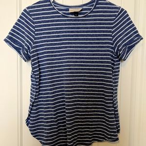 Universal Thread Shirt
